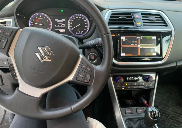 Suzuki SX4 cena 59000 przebieg: 78000, rok produkcji 2017 z Warszawa małe 22